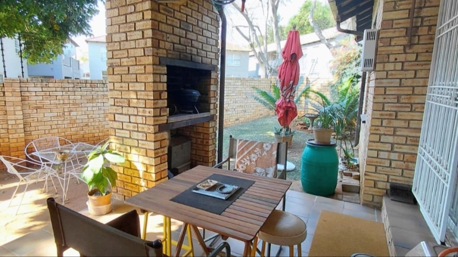3 Bedroom Property for Sale in Safari Gardens North West